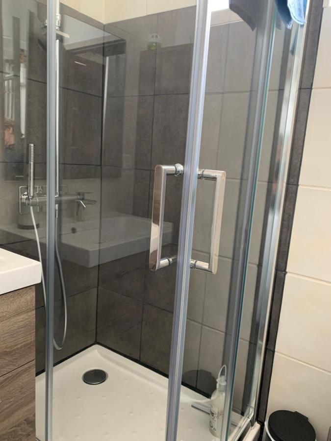 Residence Esmeralda Meuble De Tourisme 3 Etoiles روشفور المظهر الخارجي الصورة